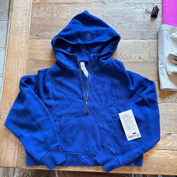 Lululemon Scuba - Picture 1 of 3